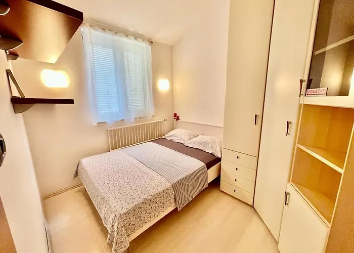 Apartment Belview - Beachfront Pula