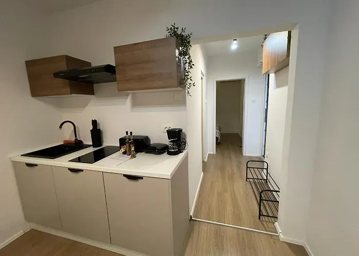 Belview - Beachfront * Pula