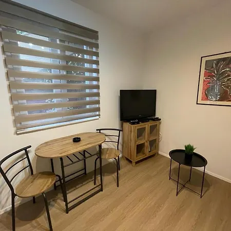 Apartment Belview - Beachfront Pula