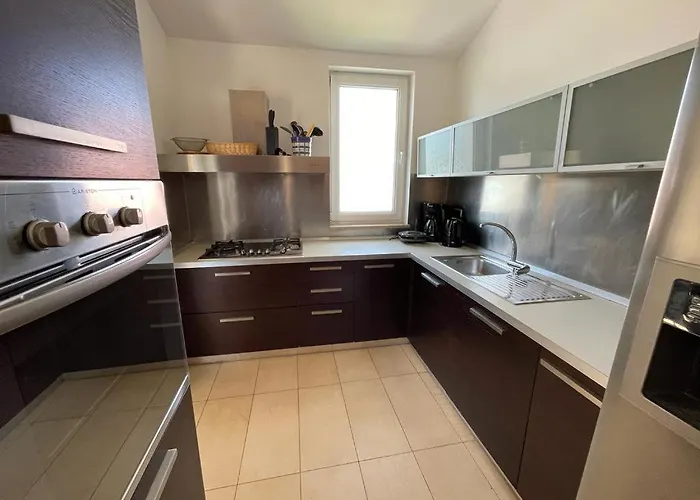 Belview - Beachfront *