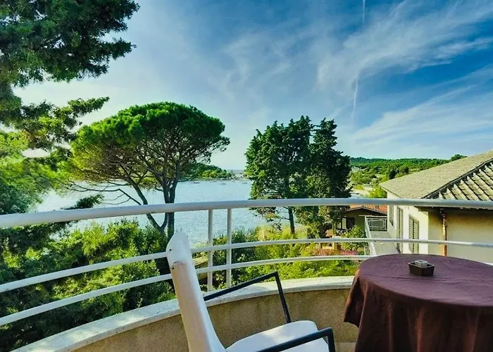 Belview - Beachfront * プーラ