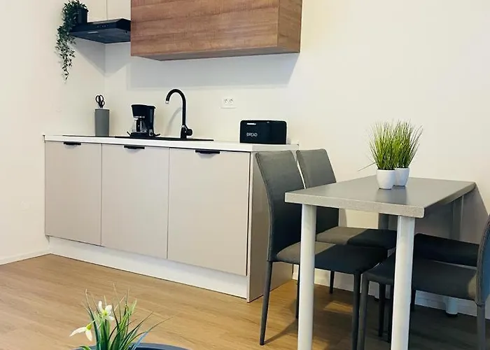 Belview - Beachfront Pula